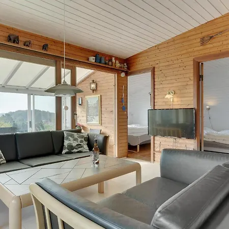 Beautiful In With Indoor Swimming Pool